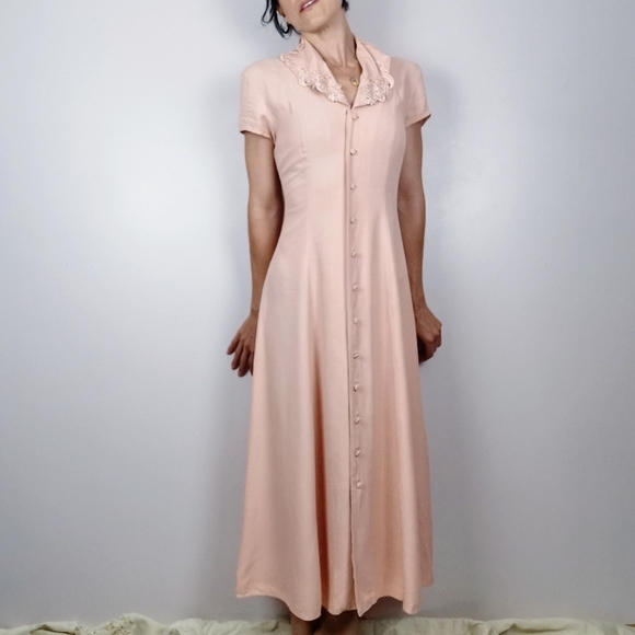 Dresses & Skirts - Vintage Pink lace up Prairie maxi dress small
